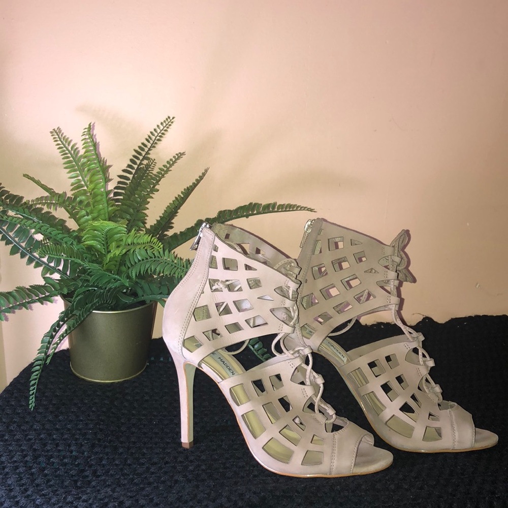 Steve Madden Nude Heels